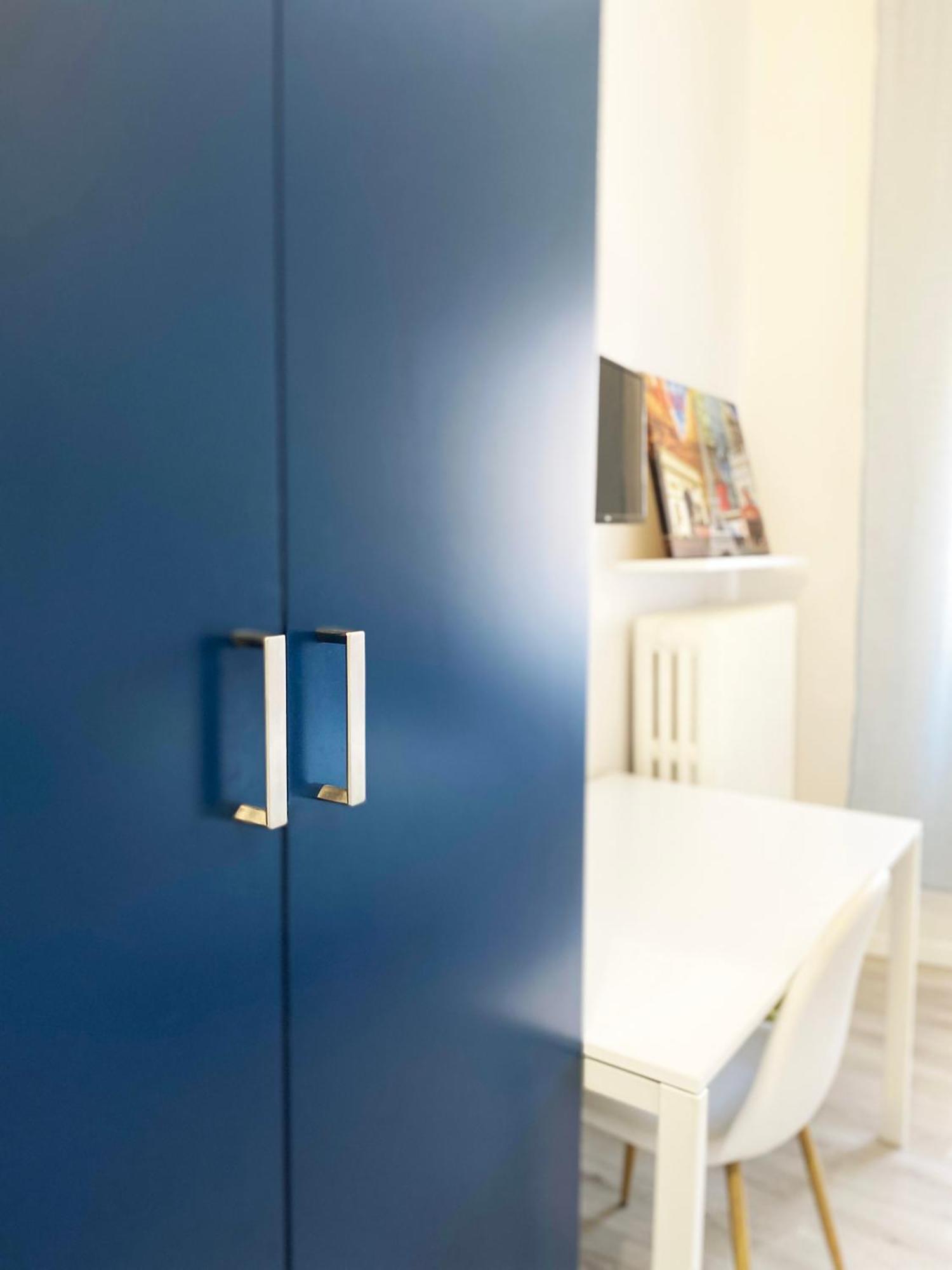 Easyrooms One Maison d'hôtes *