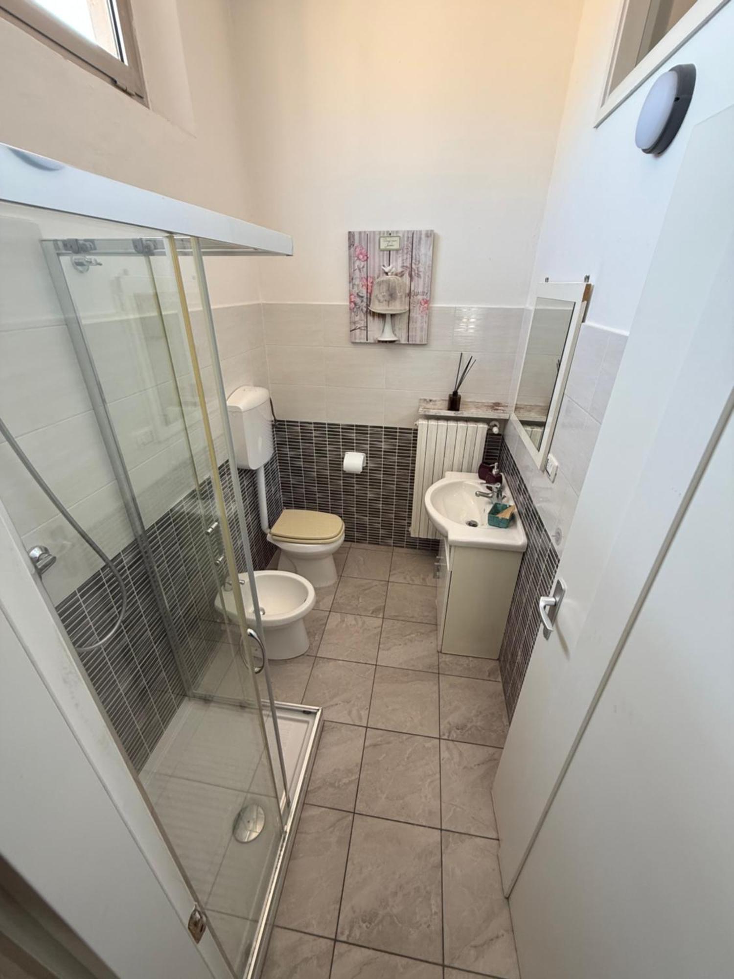 Easyrooms One